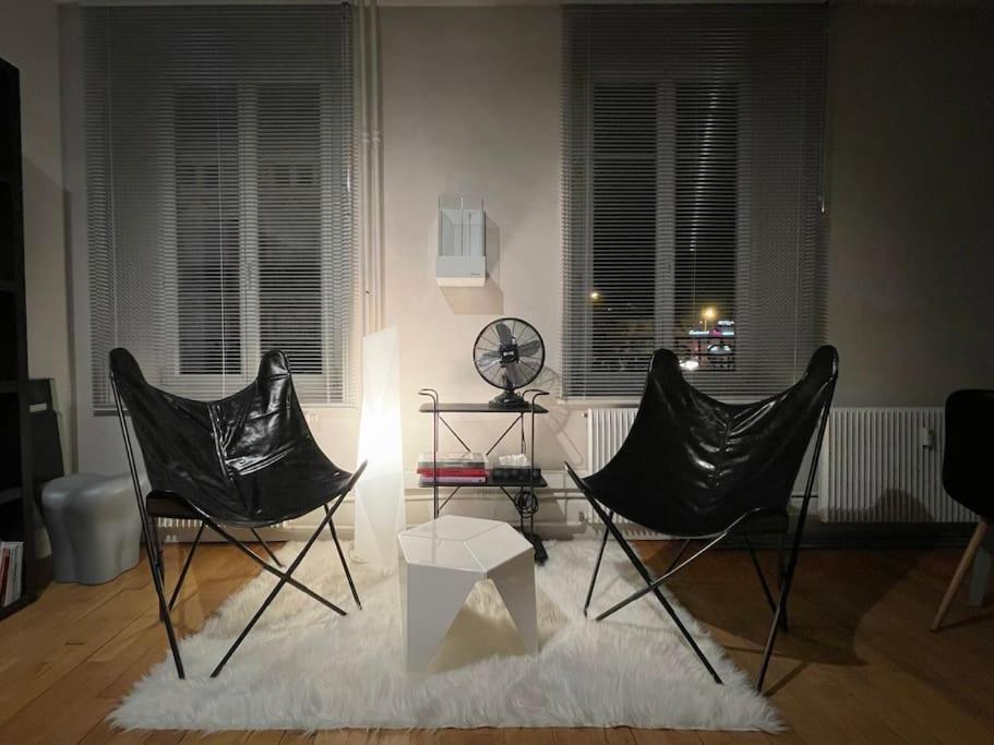 Grand Studio Confortable Situe En Centre Ville Gerardmer Bagian luar foto